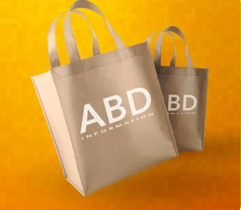 Bolsas ecológicas personalizadas con impresión digital de alta calidad, ideales para promociones y regalos corporativos en Impresos César.