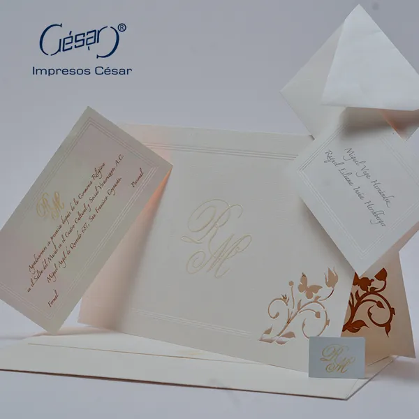 Invitaciones personalizadas con impresión digital de alta calidad, perfectas para bodas, eventos y celebraciones en Impresos César.